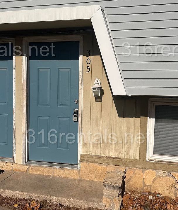 1st image of 4606 W Maple St APT 305