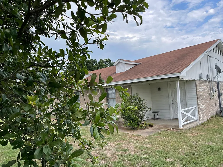 243 Speegleville Rd — Photo 37
