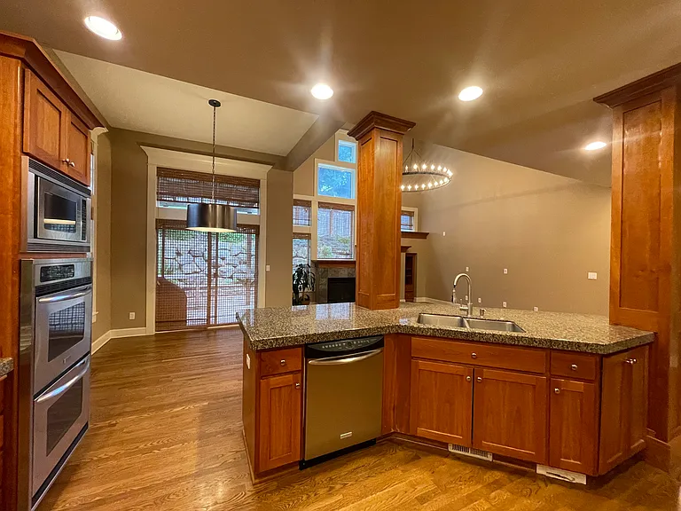 10964 NW Malia Ln — Photo 20