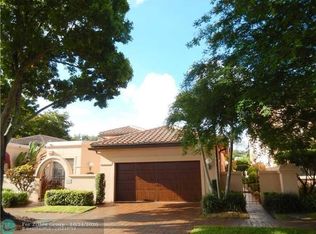 2888 Via Napoli, Deerfield Beach, FL 33442