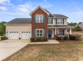 16 Gwendolyn Way, Fuquay Varina, NC 27526