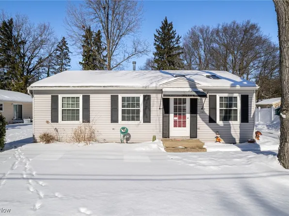 2293 Wickley Ave, Stow, OH 44224