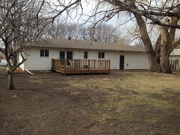 2nd image of 3111 3rd St N