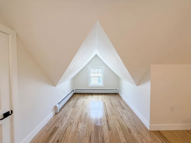 10 Pearl St #2 — Photo 28