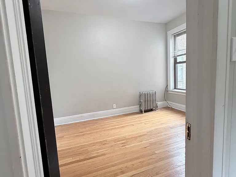 5110 S Woodlawn Ave #3H — Photo 8
