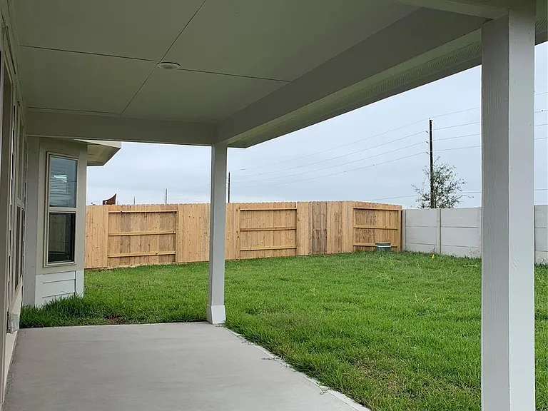 4932 Twin Summit Dr — Photo 8