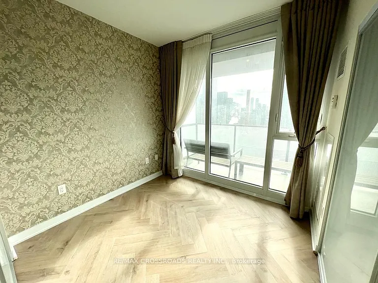 426 University Ave #3803 — Photo 9