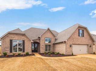 183 Abraham Dr, Jackson, TN 38305