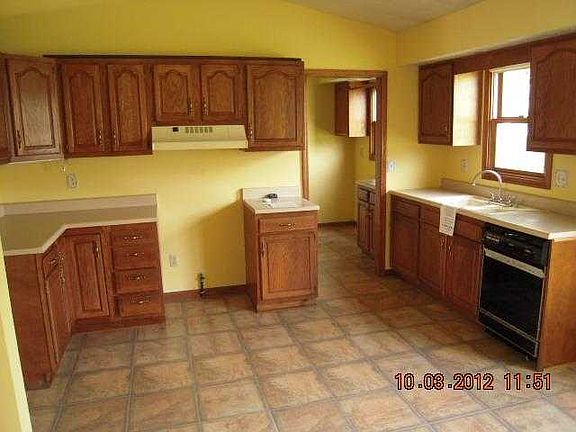 2nd image of 53773 Kershner Ln