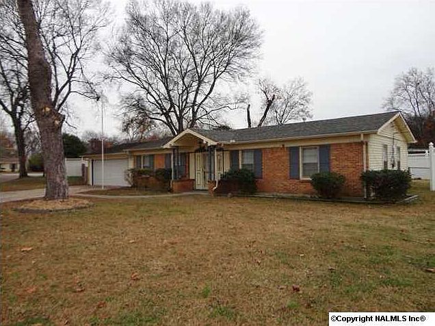 1st image of 3020 Andros Dr SW