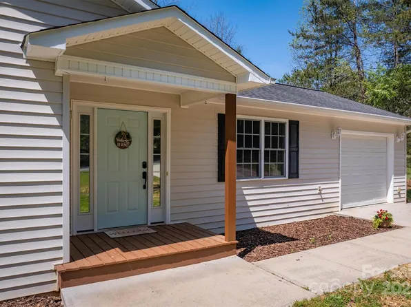 2001 Goodman Lake Rd, Morganton, NC 28655