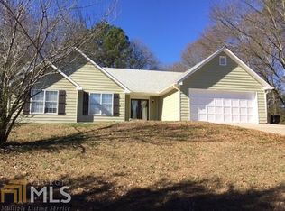 1686 Greystone Ln, Loganville, GA 30052