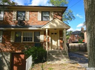 3 Anchorage Rd, Port Washington, NY 11050