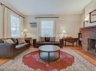 28 Fairview Ave, Summit, NJ 07901