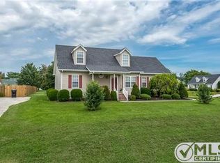 102 Crenshaw Dr, Murfreesboro, TN 37128