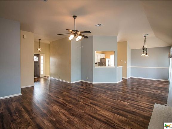 4th image of 4806 Canterbury Cir