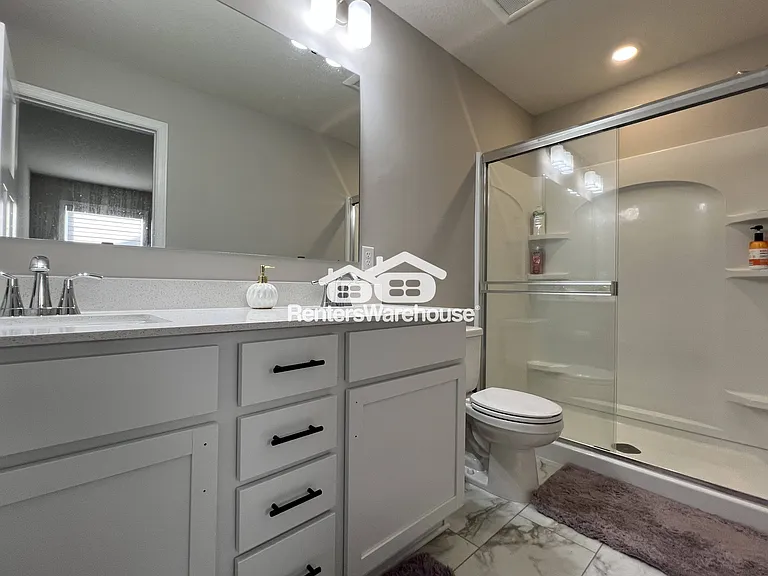 8092 186th St W — Photo 11