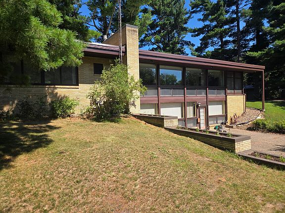 2nd image of 519 Birchwood Ave