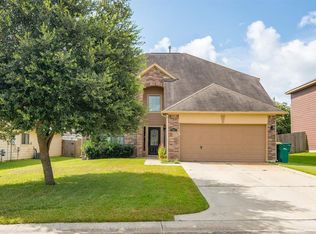 941 Oak Lynn Dr, Willis, TX 77378