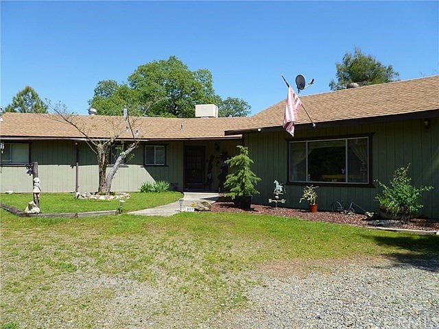 1st image of 4361 Woodview Ln
