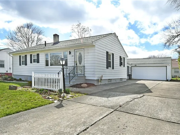 452 Rosewae Ave, Cortland, OH 44410