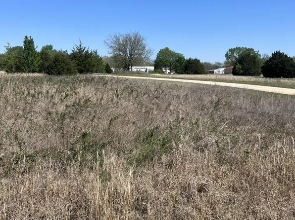 Industrial Rd #8, Grove, OK 74344