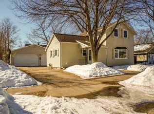 830 Wylie St, Wisconsin Rapids, WI 54494