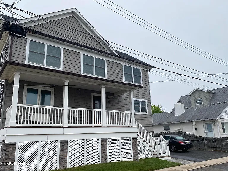 17 Via Ripa — Photo 1
