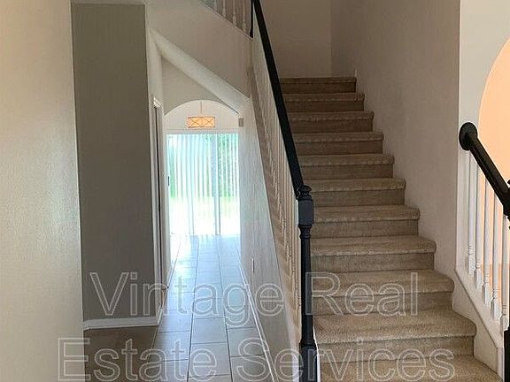 5th image of 13009 Carlington Ln