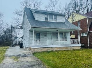 1650 Cliffview Rd, Cleveland, OH 44112