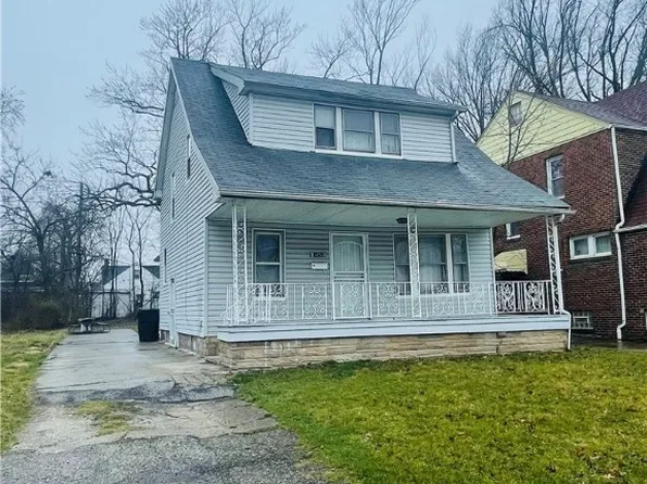 1650 Cliffview Rd, Cleveland, OH 44112