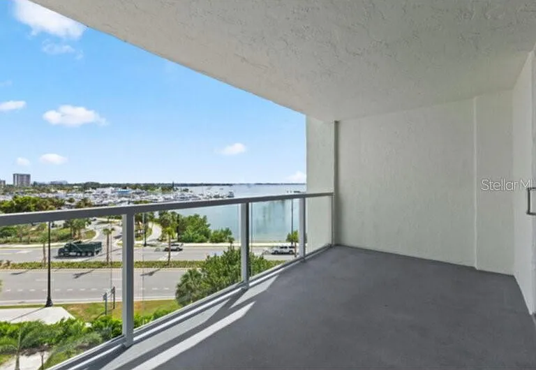 1111 N Gulfstream Ave #5B — Photo 34