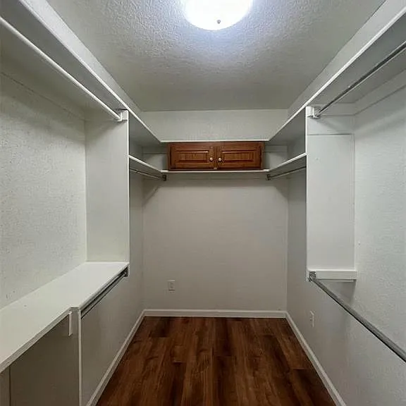7317 Louisburg Dr — Photo 15