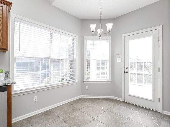 5th image of 8705 Overcup Oaks Dr