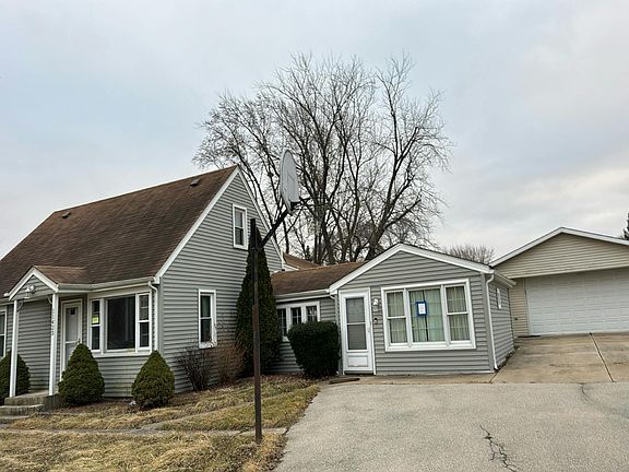 2nd image of 11423 193rd St