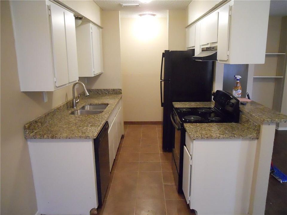 1st image of 5101 Herrick Ct APT B