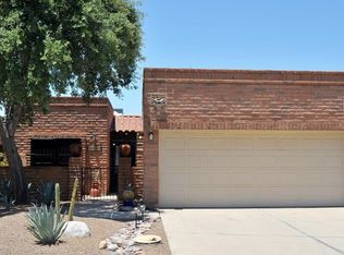 1964 W Misty Hollow Ln, Tucson, AZ 85704