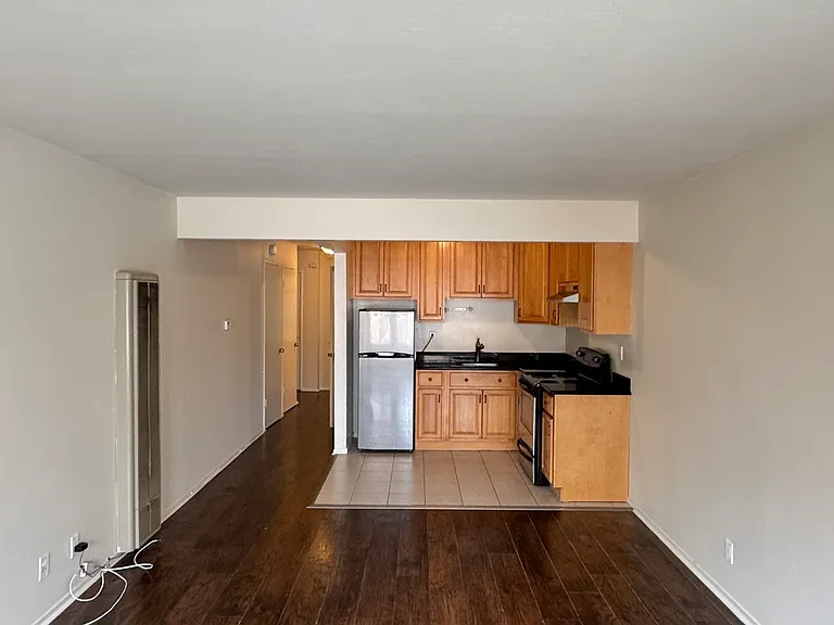 420 20th Ave #3 — Photo 4
