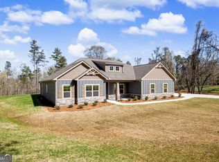 1861 Smokey Rd, Newnan, GA 30263