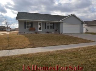 1400 49th St, Marion, IA 52302
