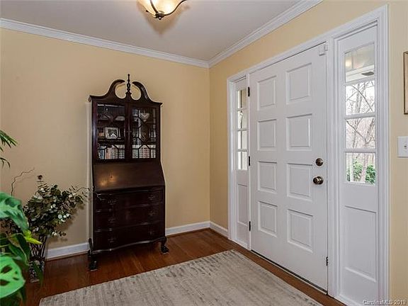 4th image of 3601 School House Ln