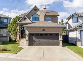 142 S Sierra Nevada Grn SW, Calgary, AB T3H 3R2
