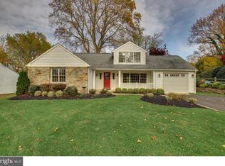 16 Green Ridge Rd, Yardley, PA 19067