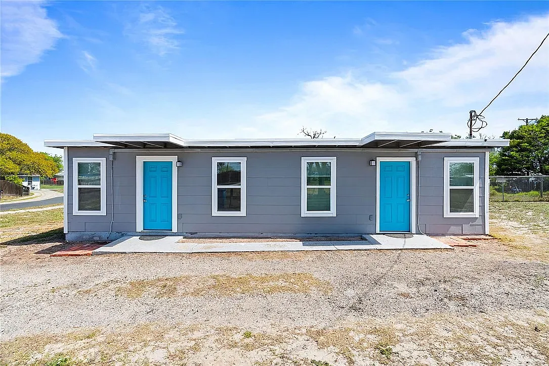1 bed, 460 sqft, $900 — Photo 1