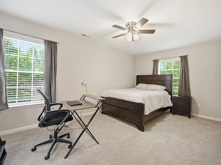 2948 Lashmit Dr — Photo 5