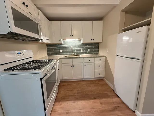 80A S Maple Ave — Photo 4