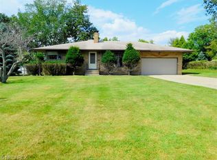 9900 Lynn Dr, North Royalton, OH 44133