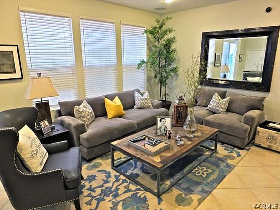 4th image of 321 Seal Beach Blvd