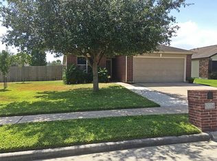 8107 Sanford St, Baytown, TX 77521