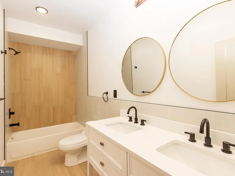 3604 Melon St #1 — Photo 8